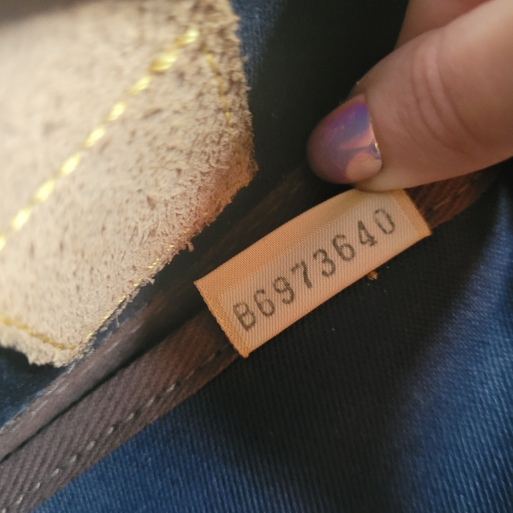 Dooney Bourke Tassel Tote Satchel - Picture 14 of 14